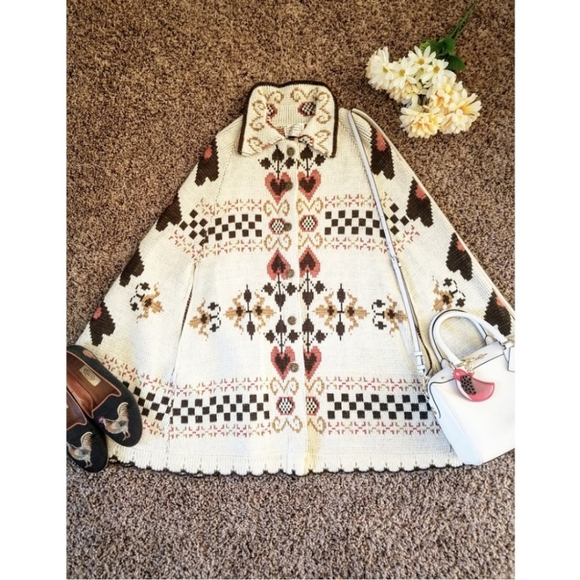 Vintage Sweaters - Vintage poncho